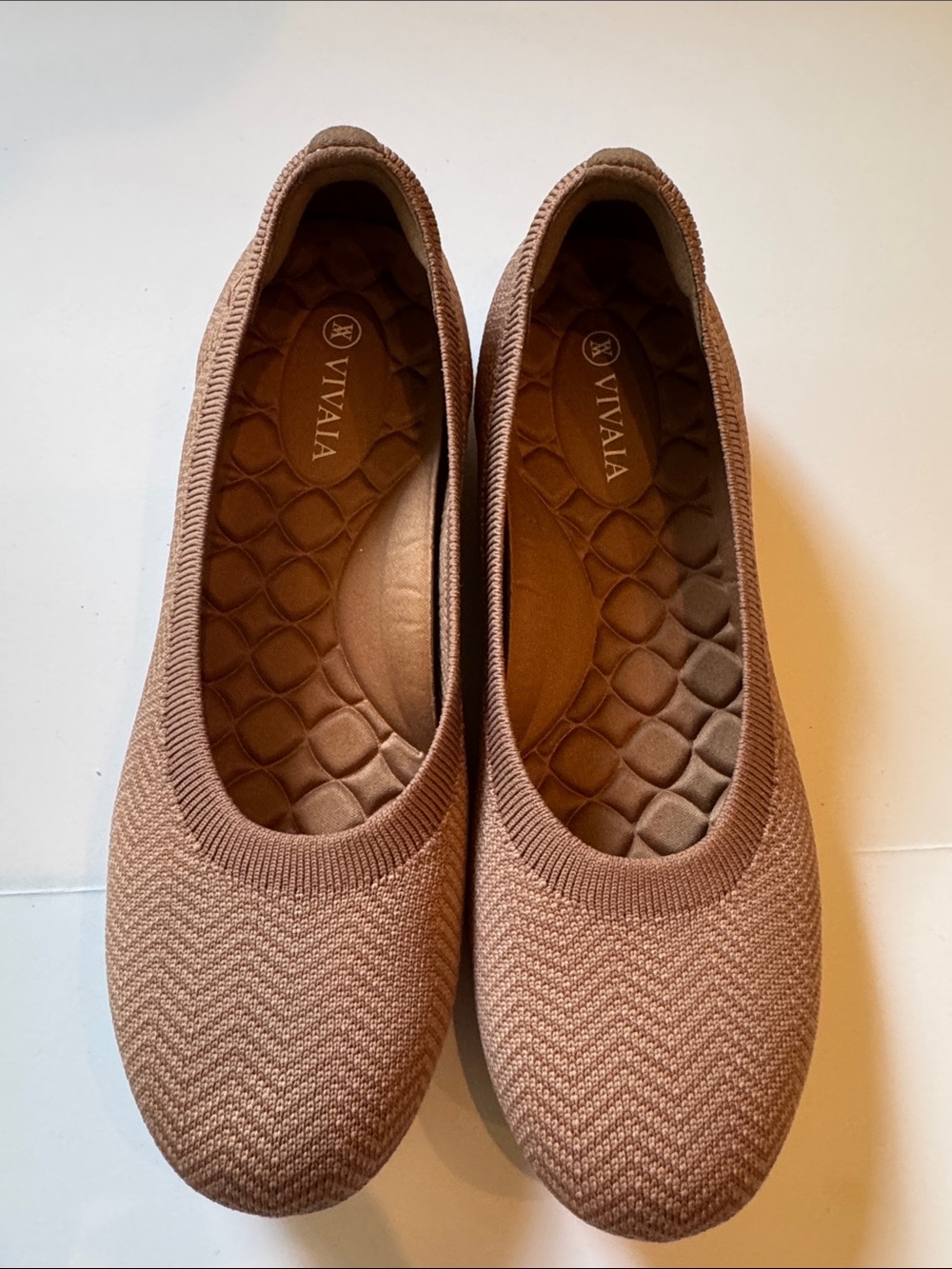 Women’s Vivaia Round-Toe Flats (Claire) espresso chevron size EU 39US 8.5